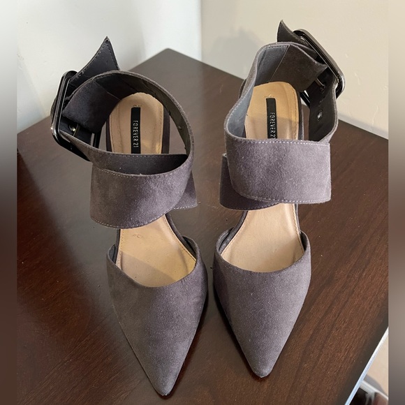 Forever 21 Gray Stilettos Size 8 - Picture 2 of 4